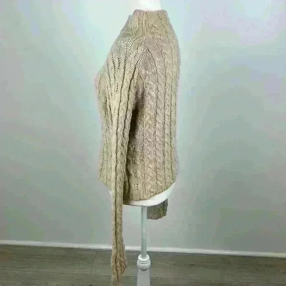 Old Navy Tan Cable Knit Turtleneck Sweater Size M - Picture 4 of 8